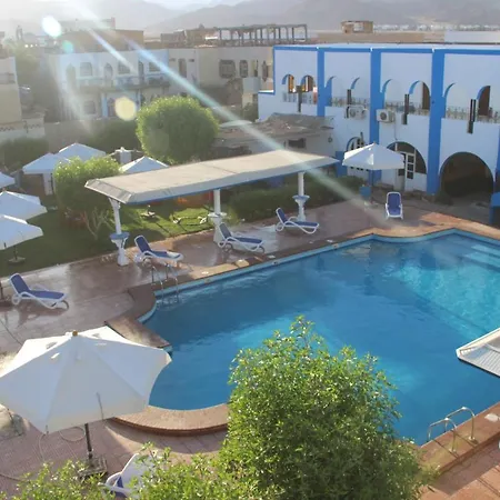 Yassmina Hotel